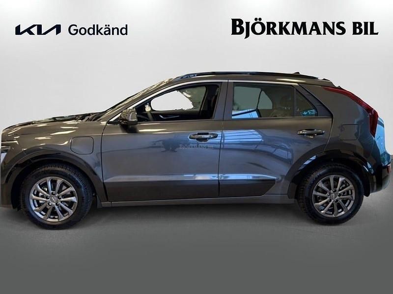Begagnad Kia Niro 94 HK (69 kW) 2024 /agt/ interstellar grey m SUV