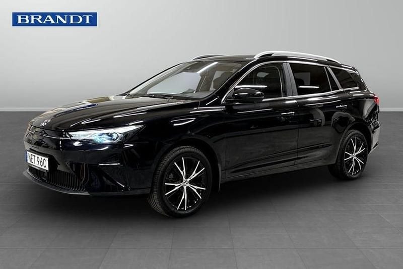 Begagnad MG MG5 EV Long Range Luxury 116 kW (158 HK) 2022 Svart Kombi