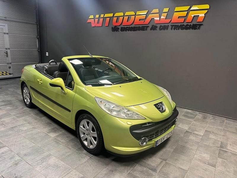 Begagnad Peugeot 207 CC 120 HK (88 kW) 2007 Gul Cab