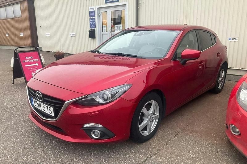 Röd Begagnad 2014 Mazda 3 | 99 000 kr (Superpris) - Bild 1/3