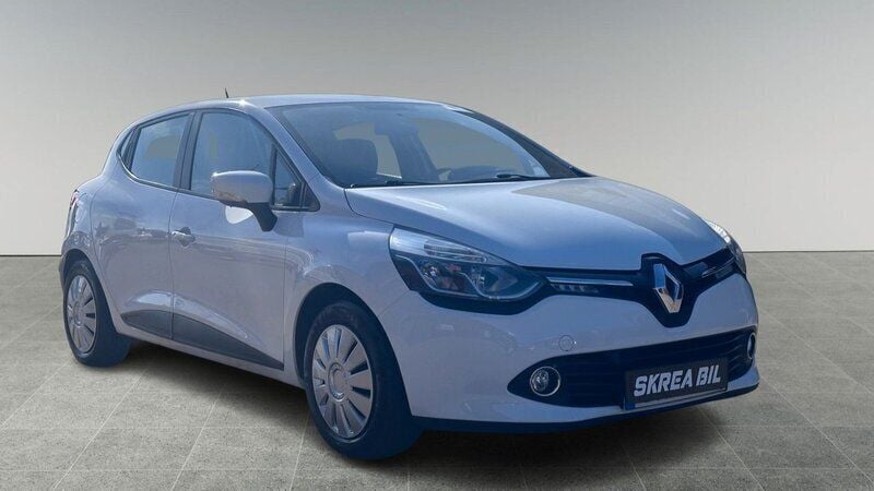 Vit Begagnad 2016 Renault Clio IV Expression Halvkombi | 69 900 kr (Bra pris) - Bild 1/4