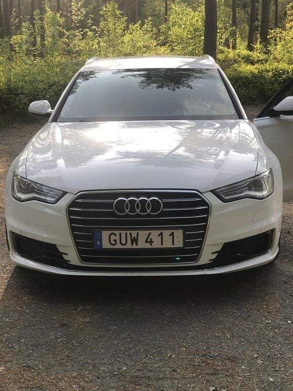 Vit Begagnad 2016 Audi A6 Sport Kombi | 140 000 kr (Marknadspris) - Bild 1/4