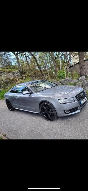 Begagnad 2011 Audi A5 Comfort Sportkupé | 80 000 kr (Bra pris) - Bild 1/3