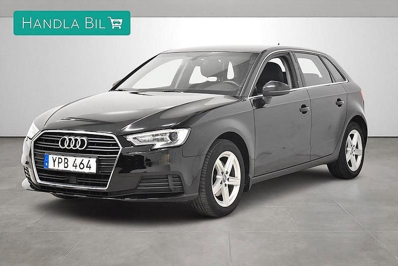 Svart Begagnad 2018 Audi A3 Proline Halvkombi | 149 900 kr (Marknadspris) - Bild 1/4