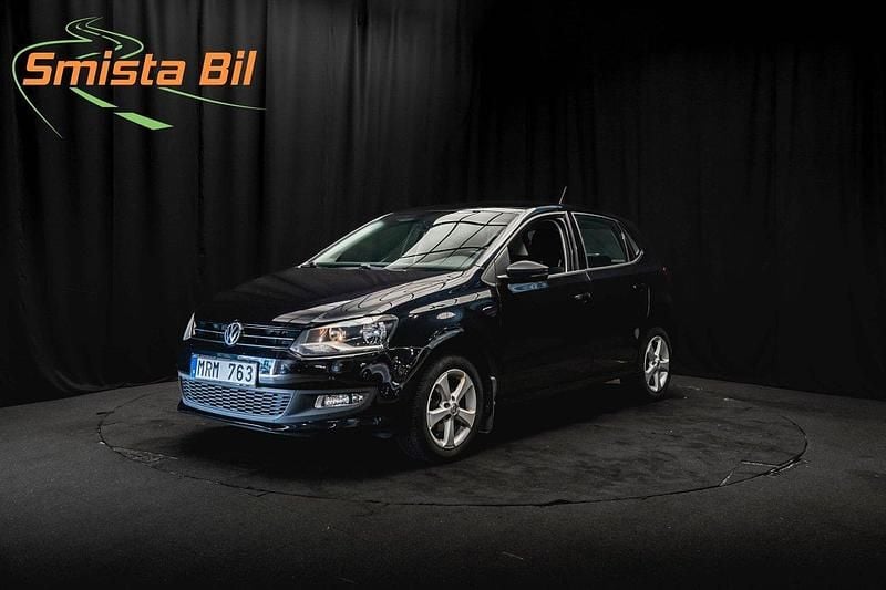 Svart Begagnad 2011 VW Polo Halvkombi | 48 900 kr (Marknadspris) - Bild 1/4