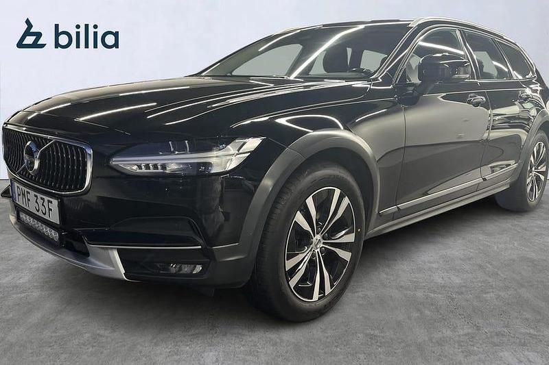 Svart Begagnad 2020 Volvo V90 CC Momentum Kombi | 319 900 kr (Lite dyr) - Bild 1/4