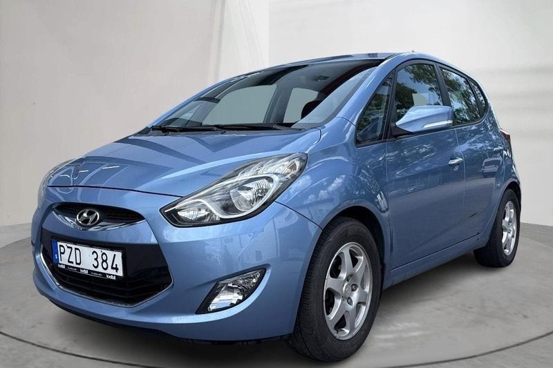 Ljusblå Begagnad 2011 Hyundai ix20 Minibuss | 65 000 kr - Bild 1/4