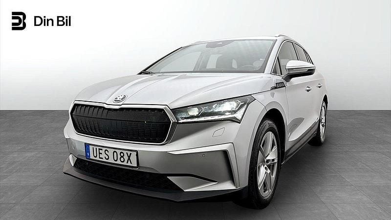Silver Begagnad 2023 Skoda Enyaq iV SUV | 414 900 kr (Marknadspris) - Bild 1/4