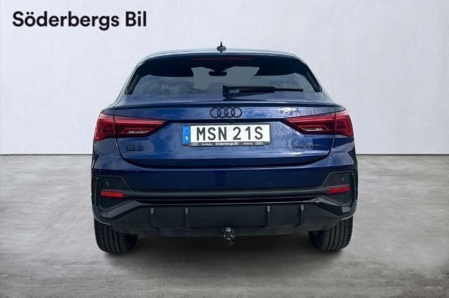 Begagnad Audi Q3 Sportback S-Line 150 HK (2023) i Danderyd - 419 000 kr ...