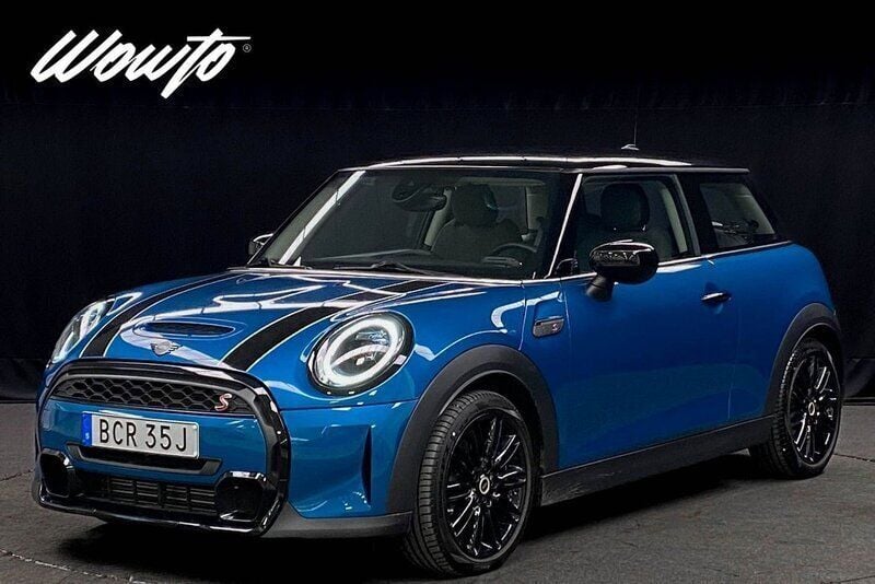 Blå Begagnad 2022 Mini Cooper S Halvkombi | 269 800 kr (Dyr) - Bild 1/3