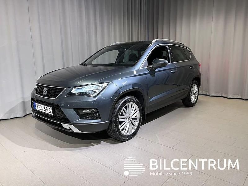 Grå Begagnad 2018 Seat Ateca XCELLENCE SUV | 219 900 kr (Marknadspris) - Bild 1/4