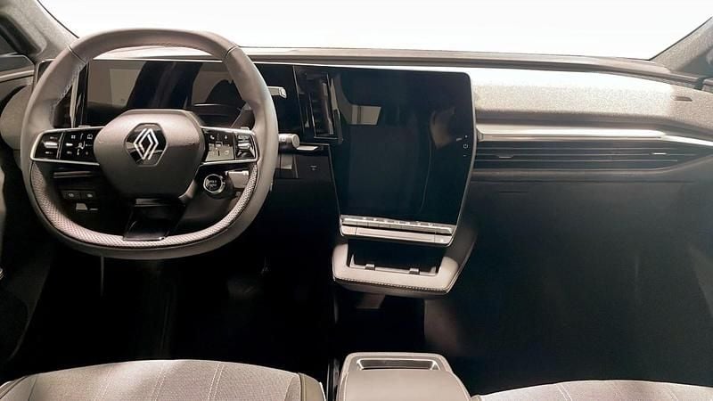 Begagnad Renault Scénic Techno 162 kW (221 HK) 2024 Vit Minibuss