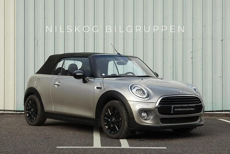 Begagnad Mini Cooper Cabriolet Pepper 136 HK (100 kW) 2019 Grå Cab
