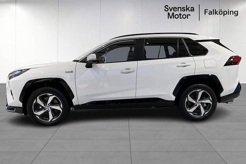 Begagnad Toyota RAV4 Hybrid 306 HK (225 kW) 2023 Vit SUV