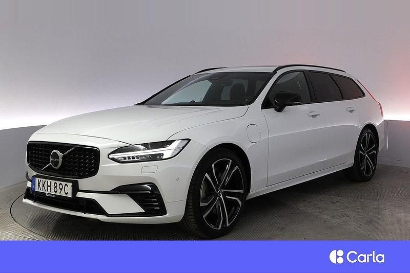 Vit Begagnad 2021 Volvo V90 R-Design Kombi | 445 900 kr (Marknadspris) - Bild 1/2