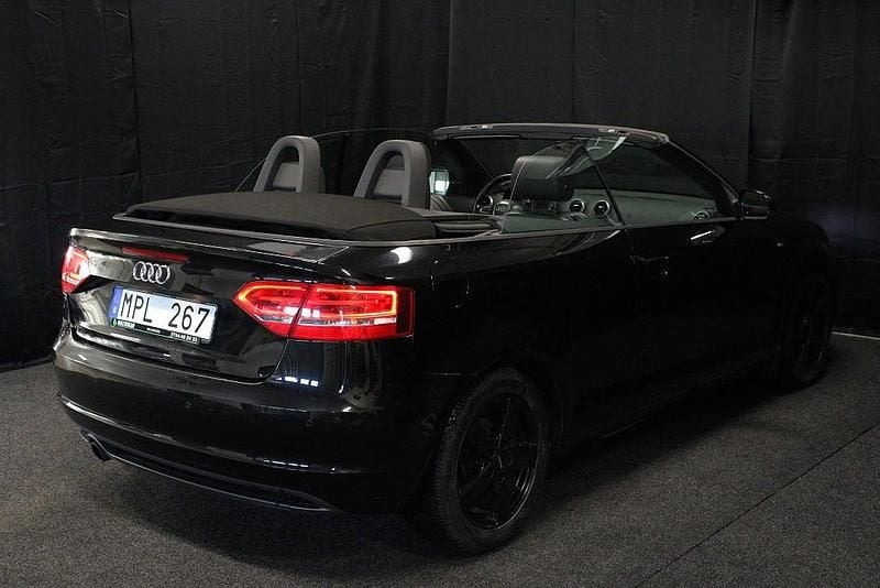 Begagnad Audi A3 Cabriolet Comfort 140 HK (102 kW) 2010 Svart Cab