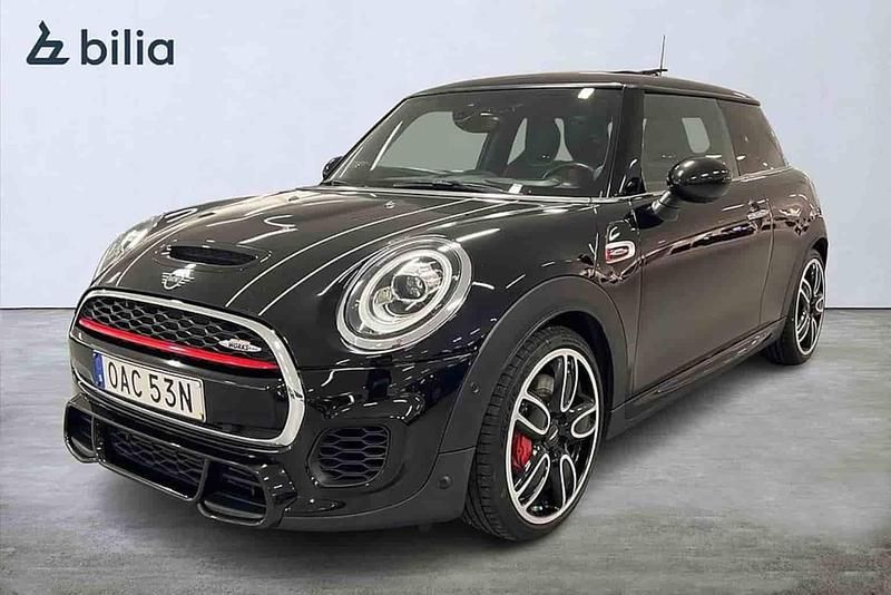 Svart Begagnad 2019 Mini John Cooper Works Halvkombi | 259 000 kr - Bild 1/1