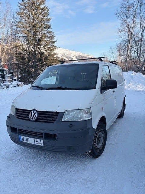 Vit Begagnad 2005 VW T5 Van | 55 000 kr (Superpris) - Bild 1/3