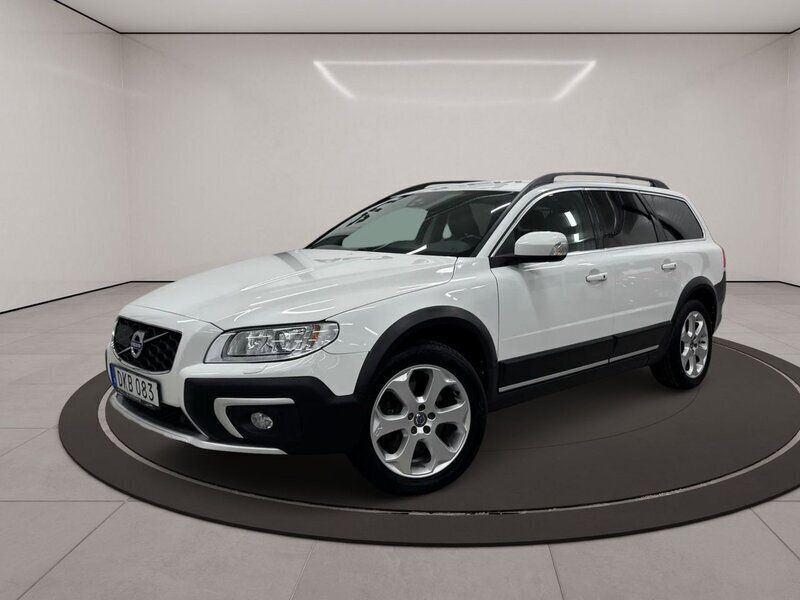 Vit Begagnad 2016 Volvo XC70 Standard SUV | 259 900 kr (Dyr) - Bild 1/3