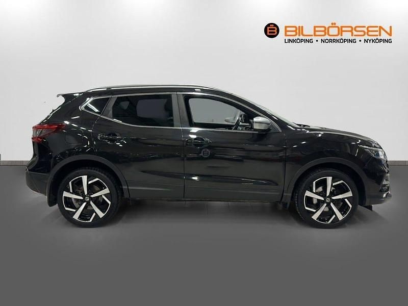 Begagnad Nissan Qashqai 360º 116 HK (85 kW) 2017 Svart SUV