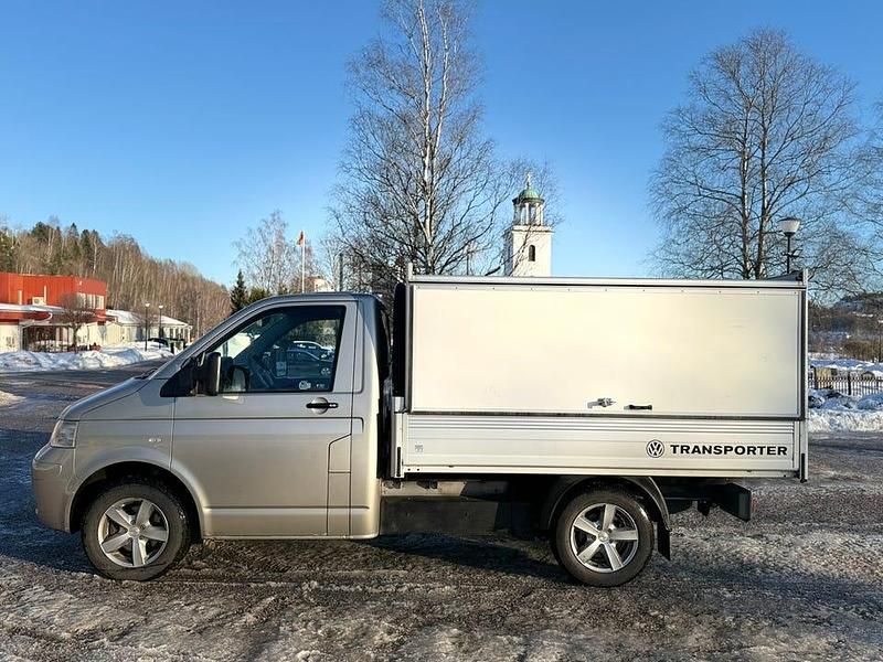 Begagnad VW T5 131 HK (96 kW) 2008 Van