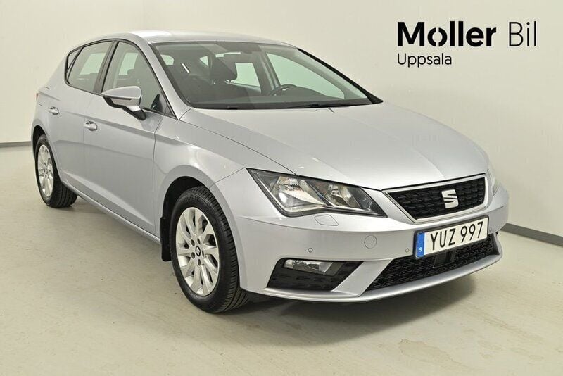 Silver (urban silver metallic) Begagnad 2019 Seat Leon Style Kombi | 139 900 kr (Marknadspris) - Bild 1/4