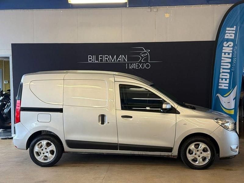 Begagnad Dacia Dokker Express 90 HK (66 kW) 2017 Silver Van