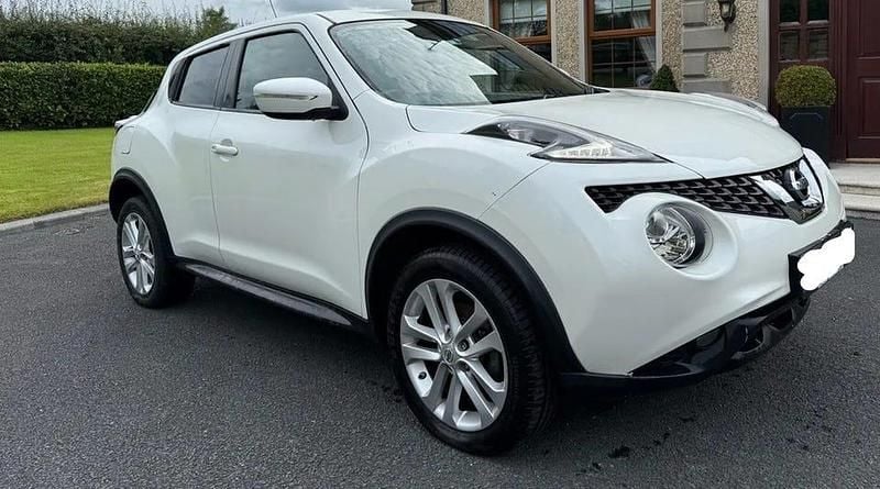 Vit Begagnad 2015 Nissan Juke SUV | 55 000 kr (Marknadspris) - Bild 1/2