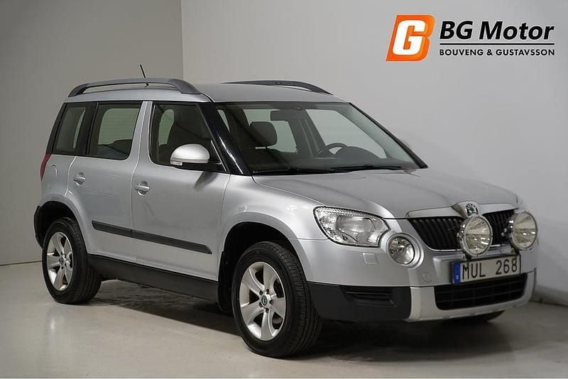 Silver Begagnad 2012 Skoda Yeti Ambition SUV | 84 800 kr - Bild 1/4