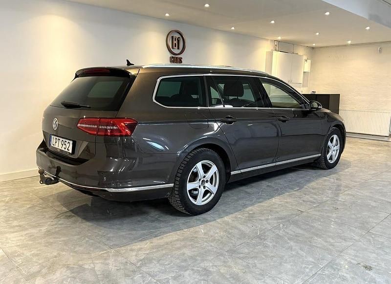 Begagnad VW Passat GT 190 HK (139 kW) 2014 Brun Kombi