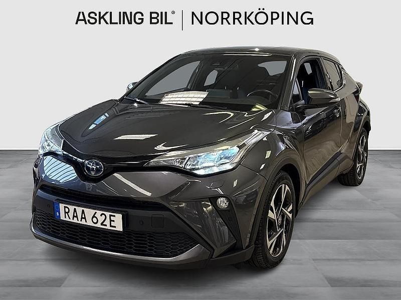 Mörkgrå Begagnad 2022 Toyota C-HR Edition SUV | 249 000 kr (Marknadspris) - Bild 1/4