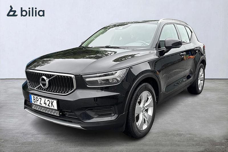 Begagnad 2022 Volvo XC40 SUV | 289 500 kr (Marknadspris) - Bild 1/3