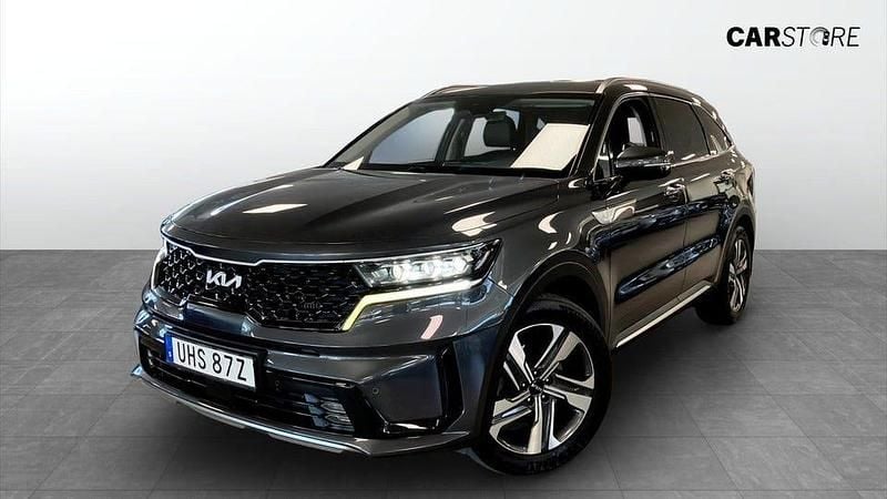 Grå Begagnad 2022 Kia Sorento Advance SUV | 389 900 kr (Bra pris) - Bild 1/4