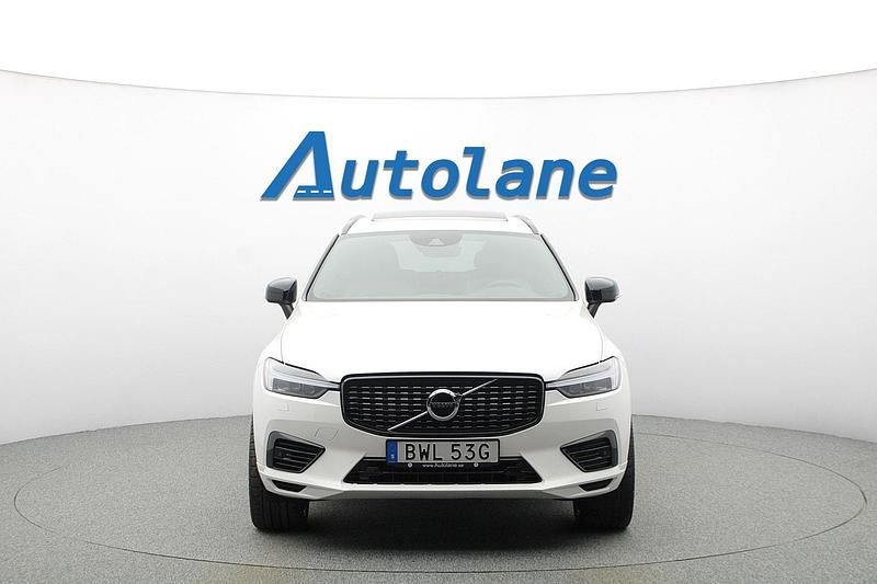 Begagnad Volvo XC60 R-Design 340 HK (250 kW) 2021 Vit SUV