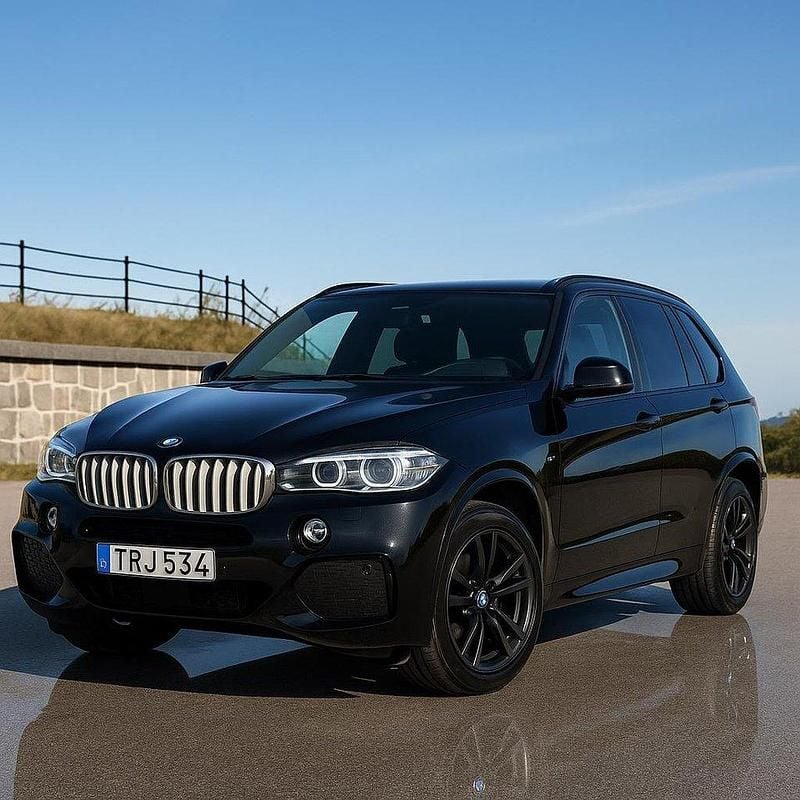 Svart Begagnad 2018 BMW X5 M Sport SUV | 419 000 kr - Bild 1/4