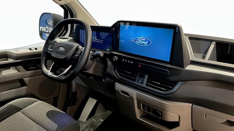 Ny Ford E-Transit 2026 Vit Van