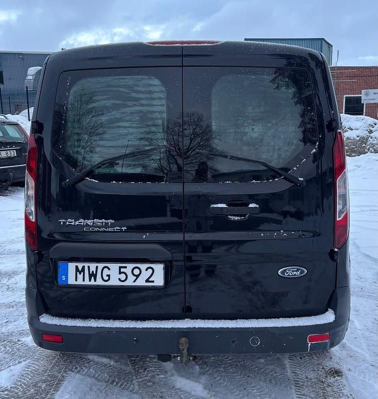 Begagnad Ford Transit Connect 120 HK (88 kW) 2016 Minibuss