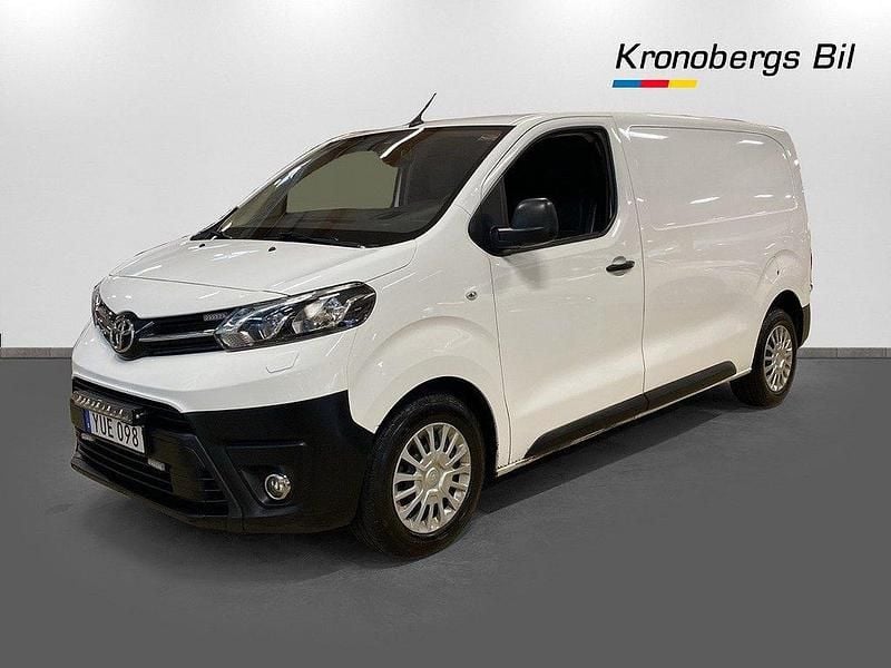 Vit Begagnad 2017 Toyota Proace Van | 194 500 kr (Dyr) - Bild 1/4
