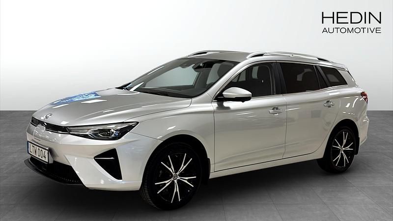Begagnad MG MG5 EV Luxury 139 kW (189 HK) 2022 Grå Kombi