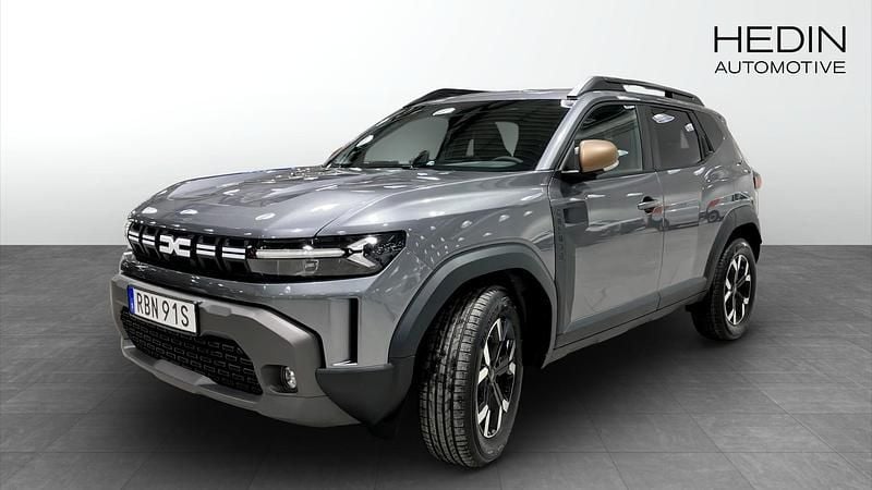Grå Begagnad 2025 Dacia Duster | 299 900 kr - Bild 1/4