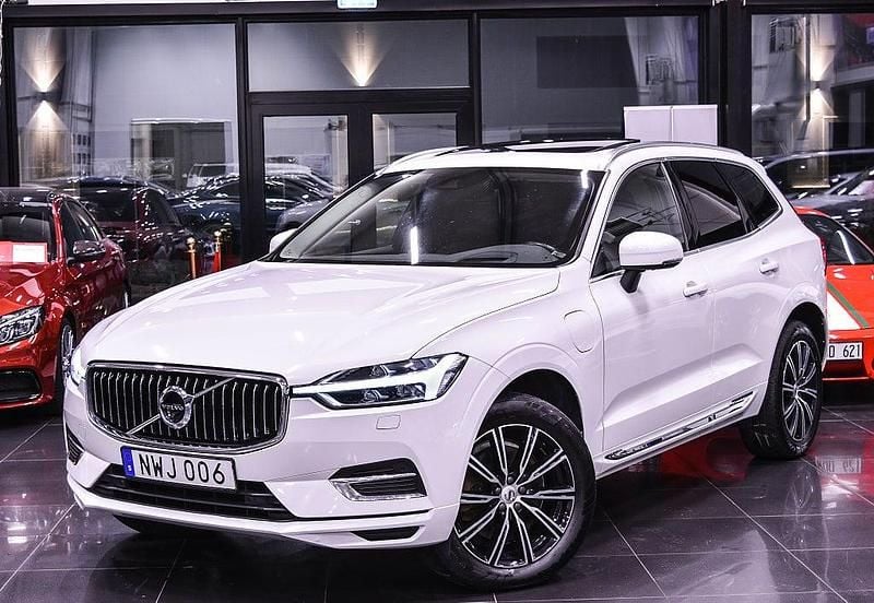Vit Begagnad 2018 Volvo XC60 Inscription SUV | 249 900 kr (Superpris) - Bild 1/4
