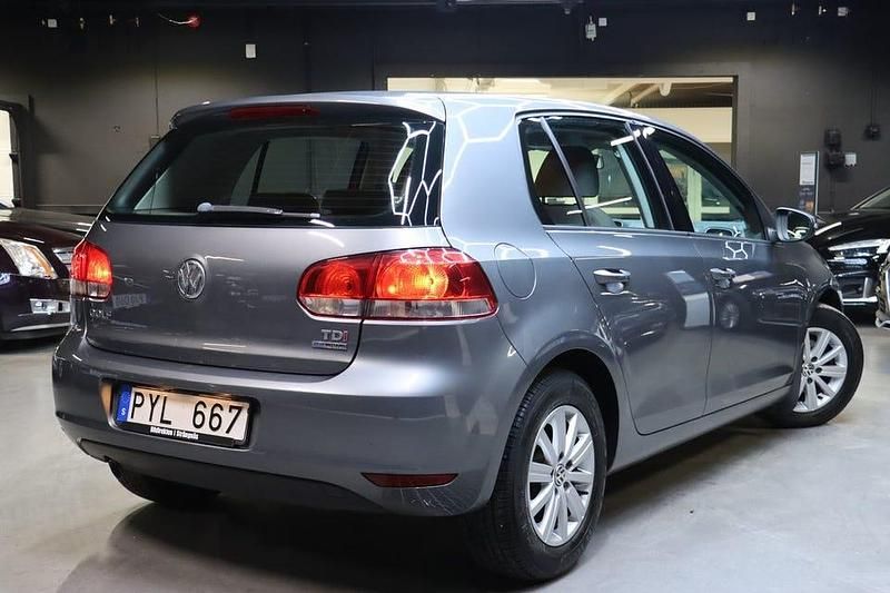 Begagnad VW Golf VII 105 HK (77 kW) 2012 Grå Halvkombi