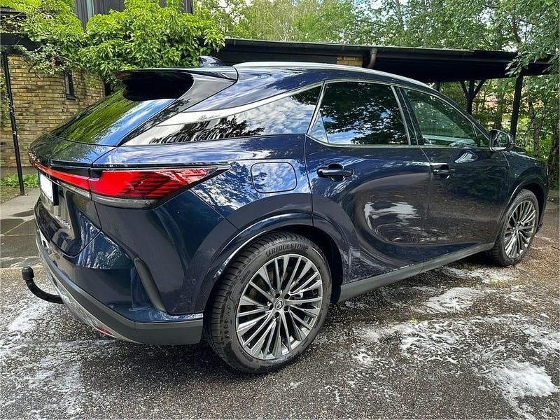 Begagnad Lexus RX450h+ Luxury Line 2023