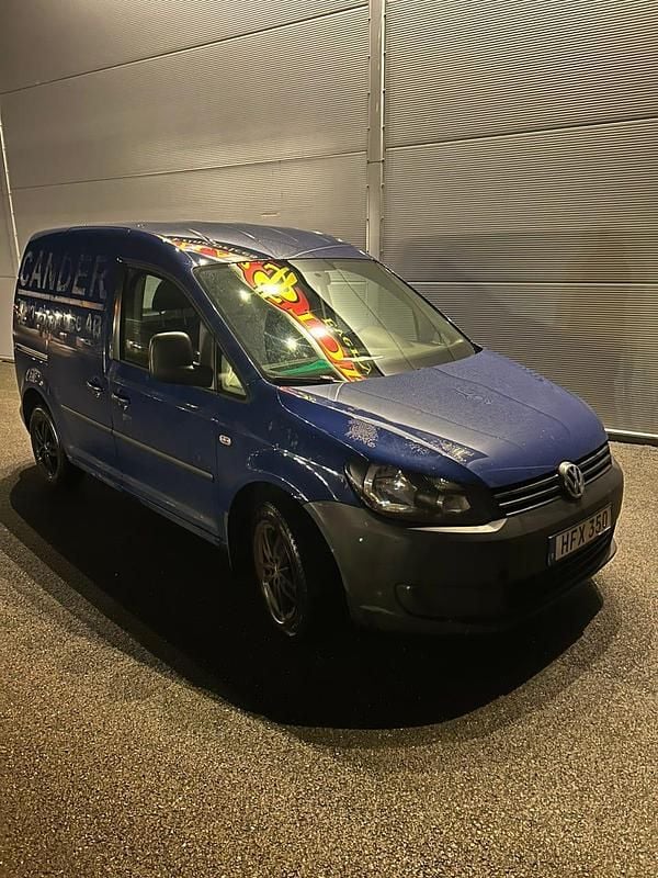 Begagnad 2014 VW Caddy Minibuss | 48 000 kr (Bra pris) - Bild 1/4
