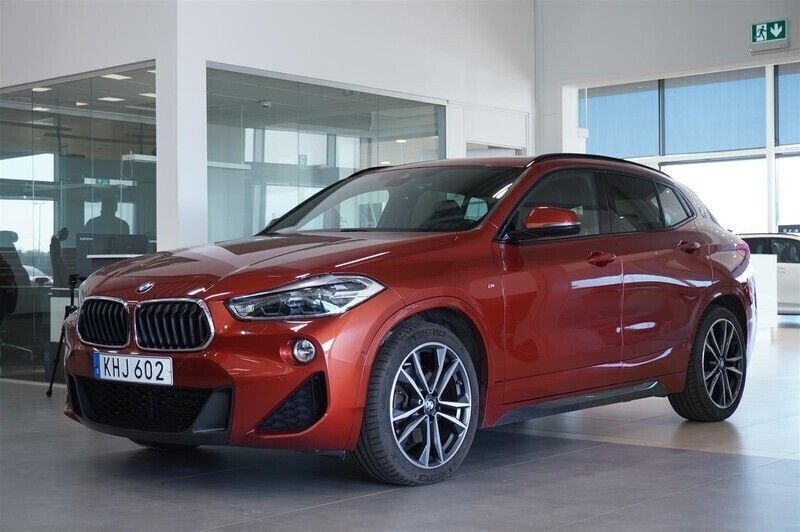 Begagnad BMW X2 M Sport 191 HK (140 kW) 2018 Röd/orange SUV