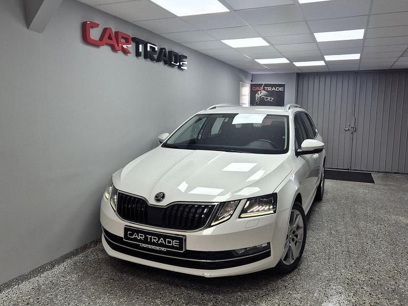Vit Begagnad 2019 Skoda Octavia Style Kombi | 109 900 kr (Lite dyr) - Bild 1/4