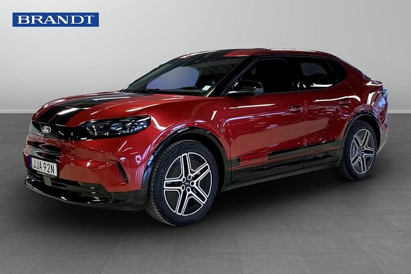 Röd Begagnad 2025 Ford Capri Extended Range | 549 900 kr - Bild 1/4