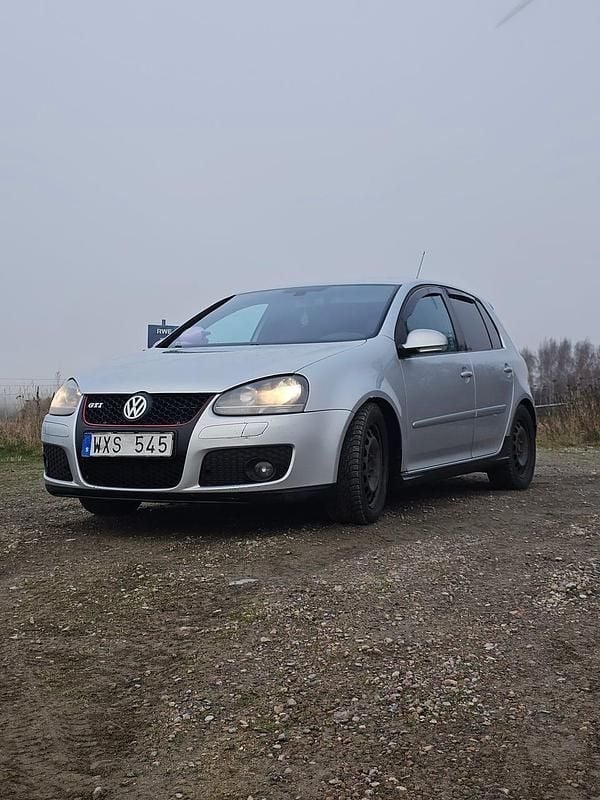 Begagnad 2006 VW Golf IV GTI Halvkombi | 45 000 kr - Bild 1/4