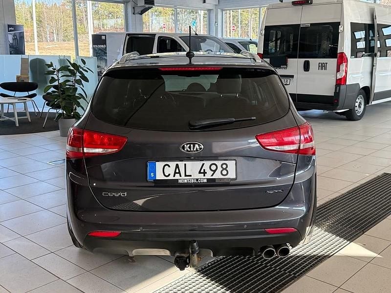 Begagnad Kia Ceed Sportswagon GT-Line 136 HK (100 kW) 2016 Dark gun metallic Kombi