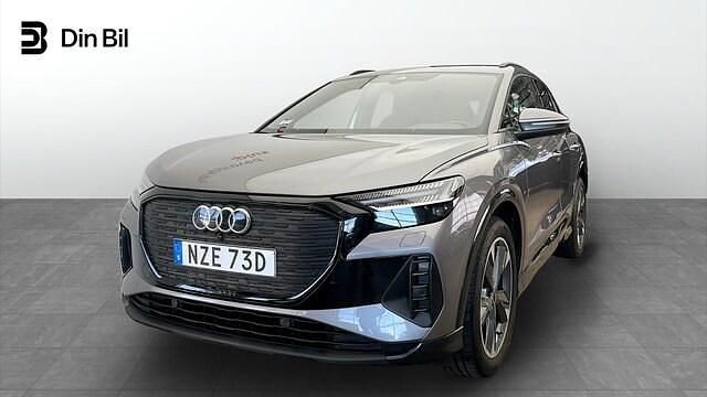 Tyfongrå metallic Begagnad 2021 Audi Q4 e-tron Proline SUV | 369 000 kr (Dyr) - Bild 1/4